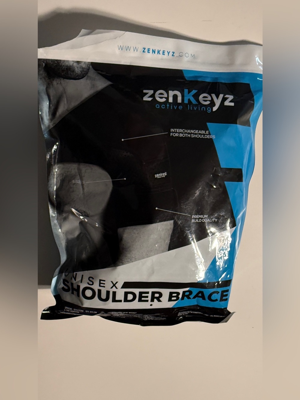 NWT Zenkeyz Shoulder Brace -Unisex